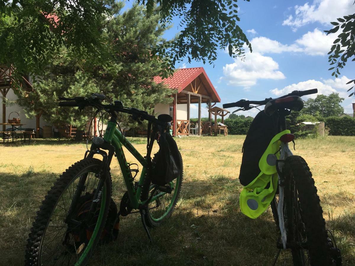 Apartmán Siedlisko Besiekiery Exteriér fotografie